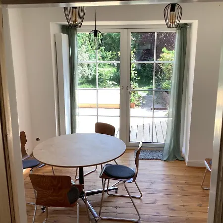 Haus Schoenkamp, Ganzes Mit Garten & Parkplatz Сasa de vacaciones