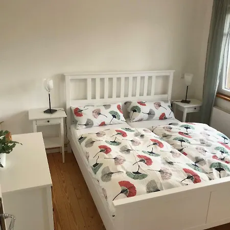 Haus Schoenkamp, Ganzes Mit Garten & Parkplatz 度假居 吕贝克