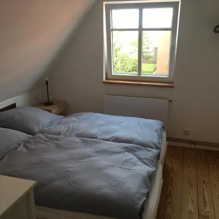 Haus Schoenkamp, Ganzes Mit Garten & Parkplatz Сasa de vacaciones Lubeca